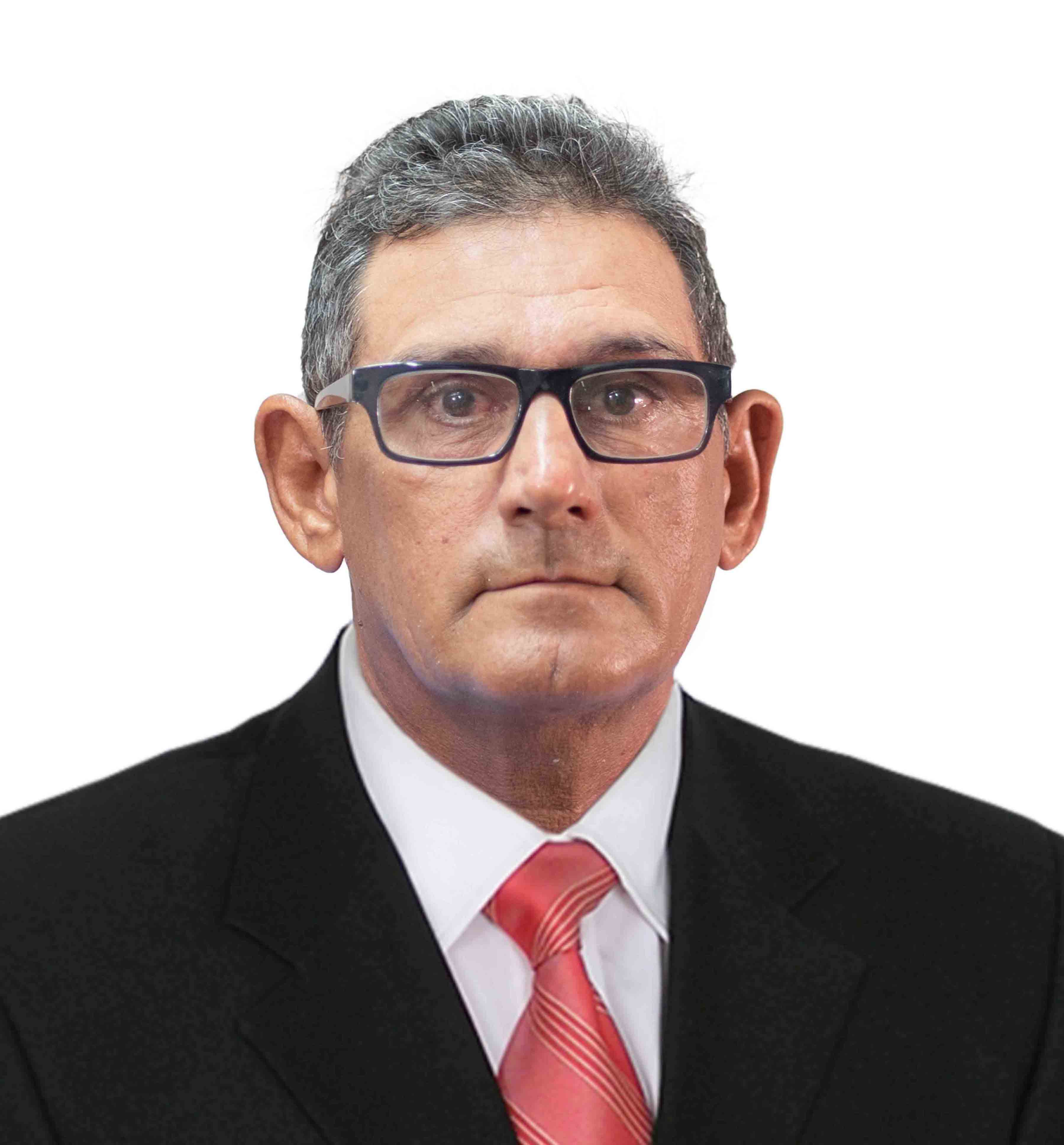 manoel_machado.jpg