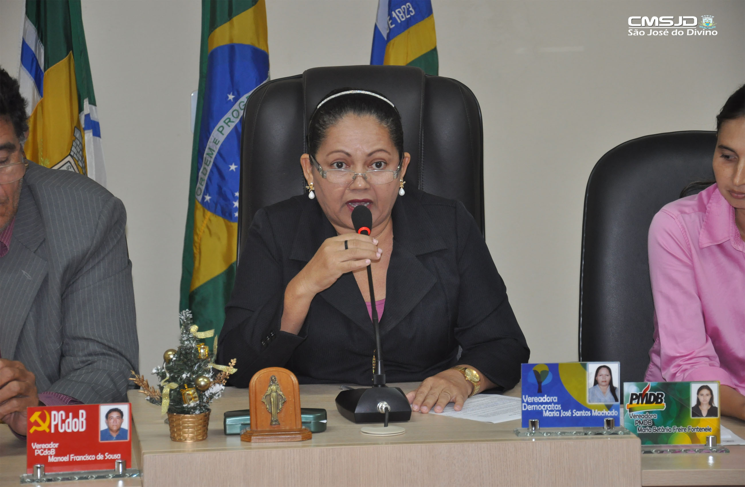 presidente extra_01-15.JPG