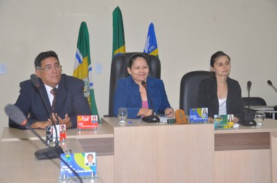 Mesa. diretora Sol. 02-15