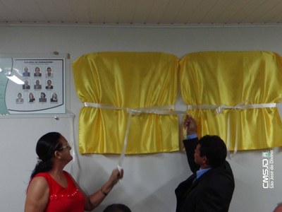 Vers Neusa e Fernando_descerramento_3ª Legislatura.jpg