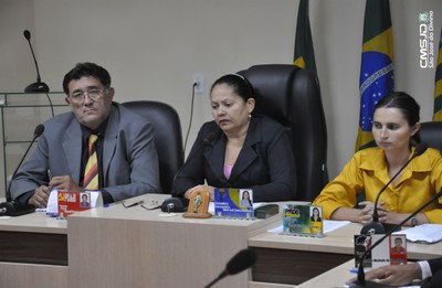 mesa diretora sessão ordinária 02-16.jpg