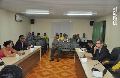 plenário sessão extra 03-2016.jpg