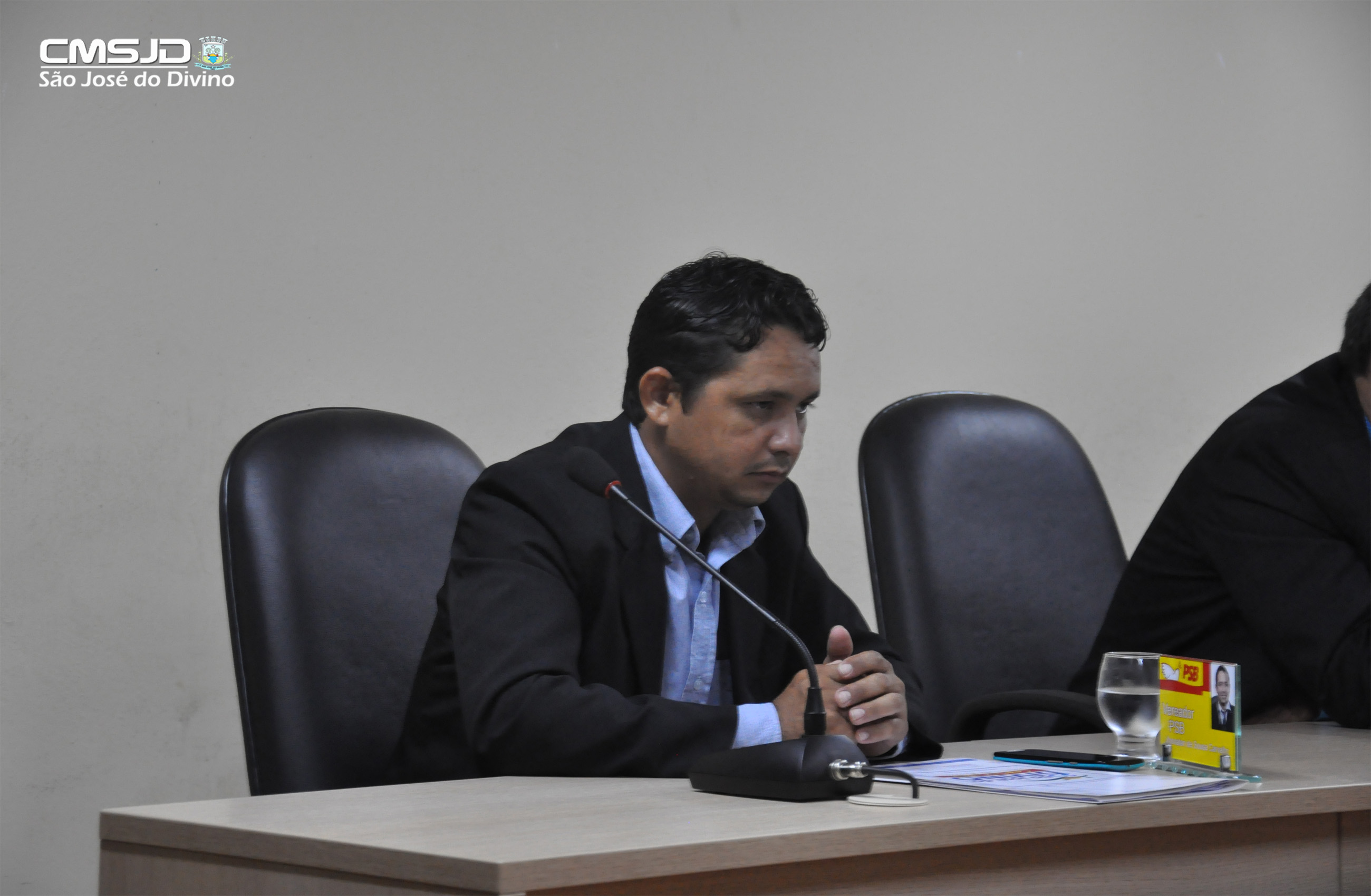 ver. jhonatan sessao ordinária 003-16.jpeg