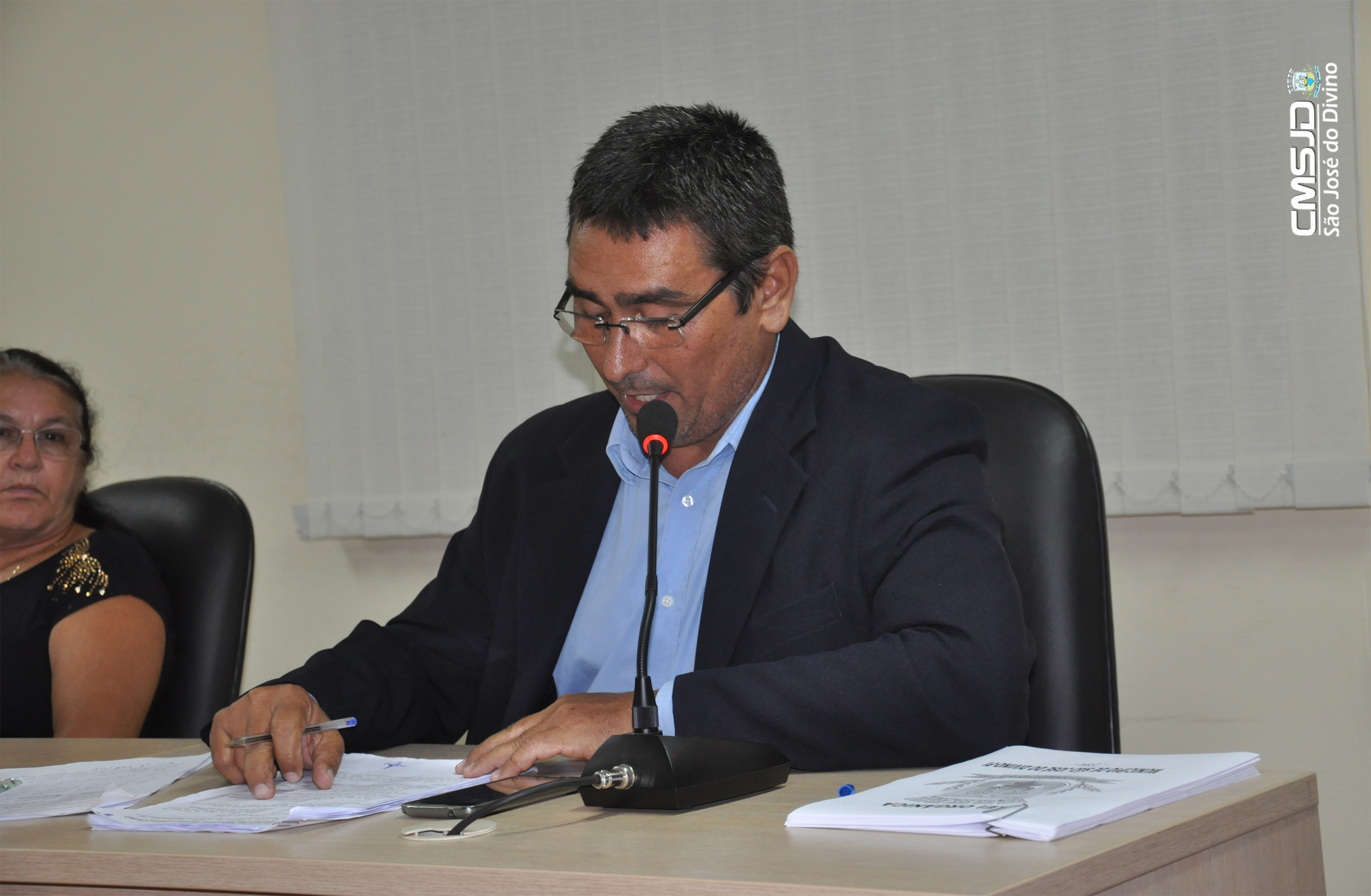 ver. Carlos sessão ordinária 04-2016.jpeg