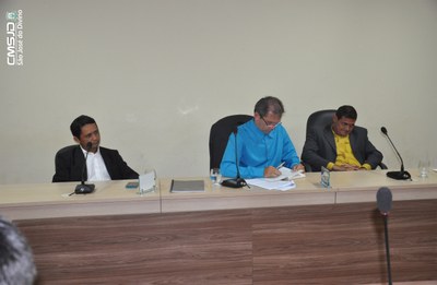 ver. Jhonatan, prof. Bernardo, Fernando.jpeg