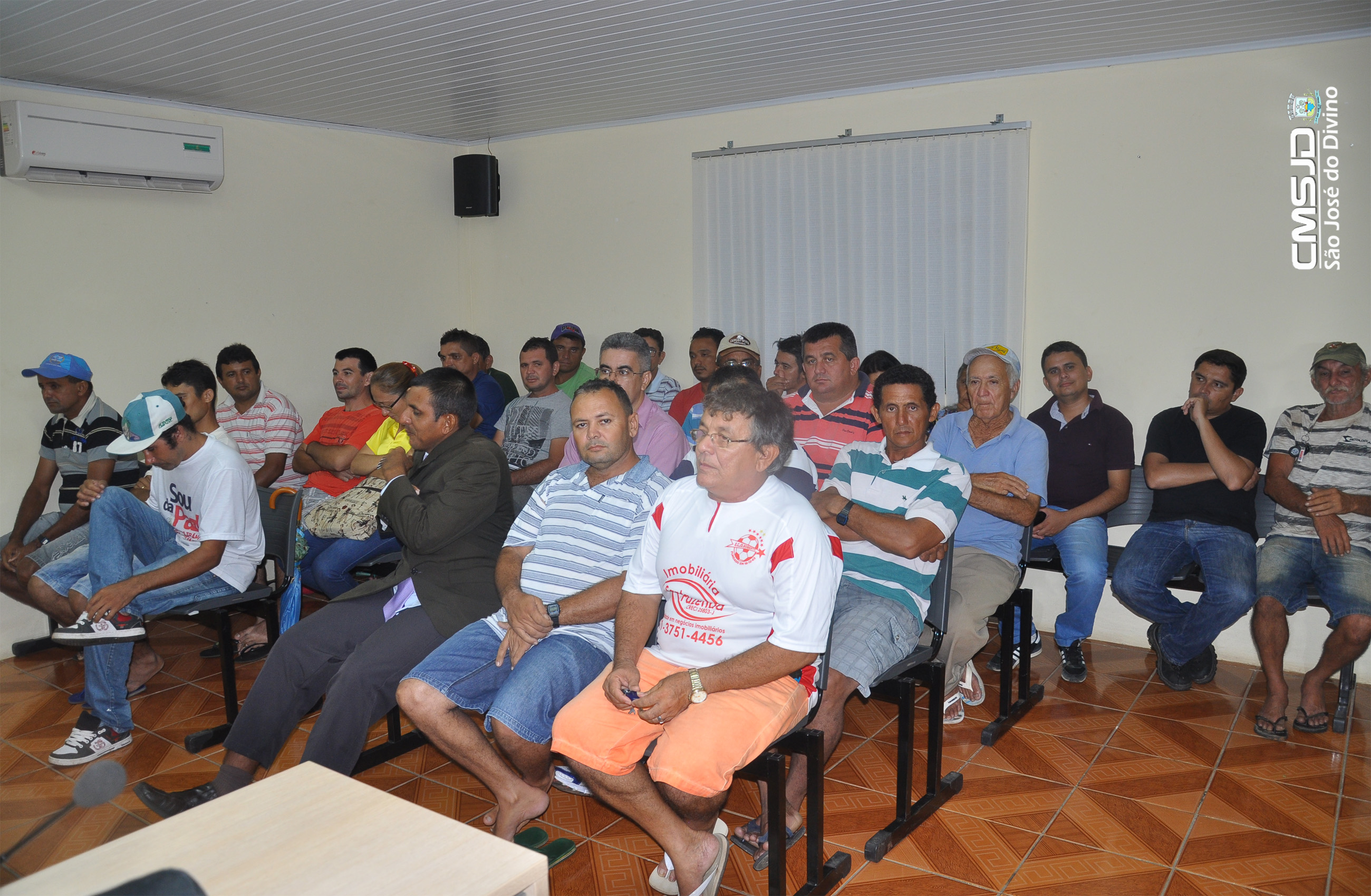 plenario sessão ord 05_16.jpeg