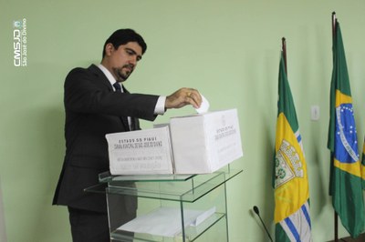 Ver. Dr. Daniel voto eleição Mesa diretora.jpg