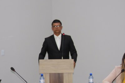 Indicação do Ver. Pagaio  solicita ao Prefeito a revitalização da quadra de esportes do bairro triunfo