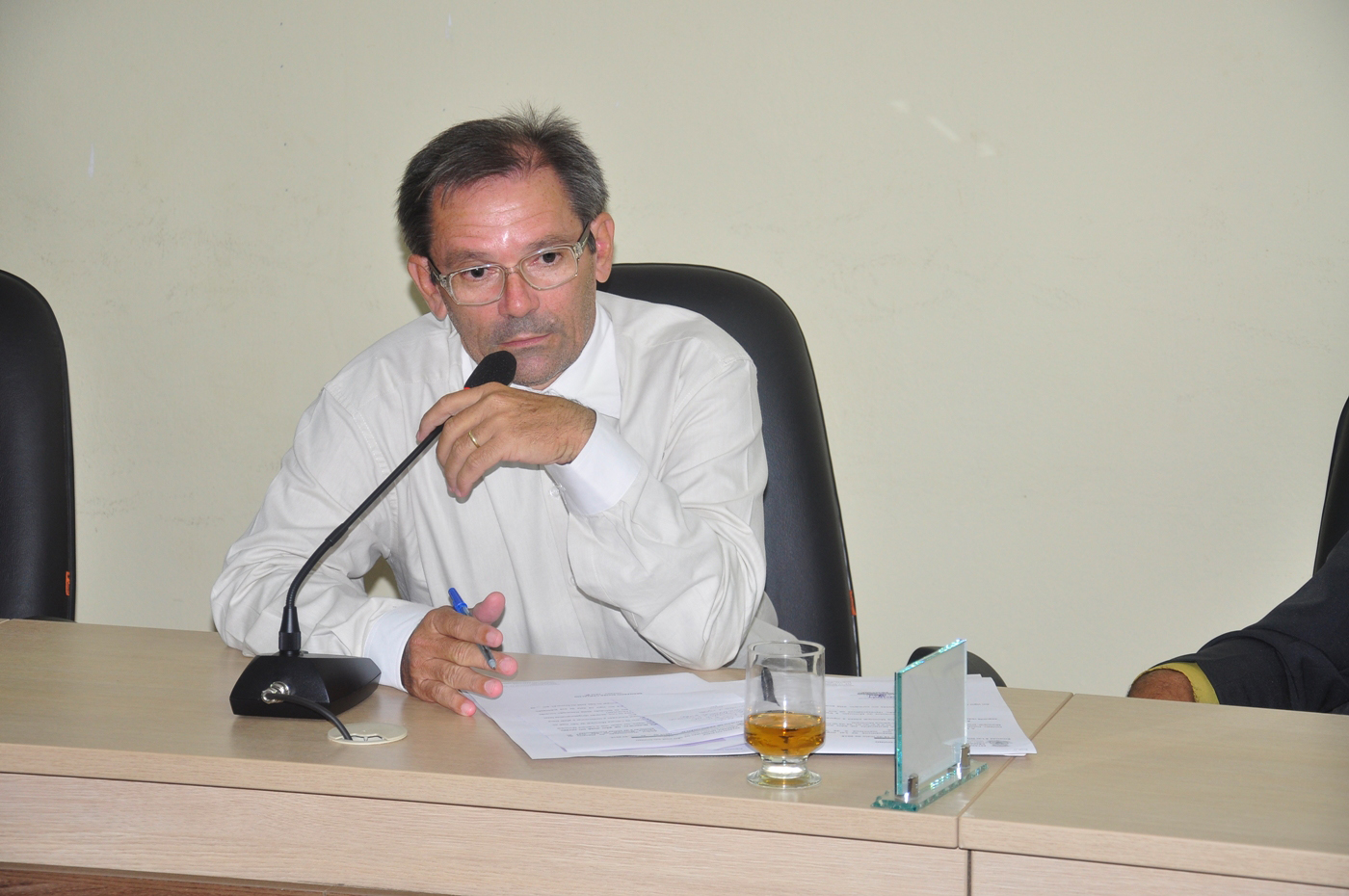 Prof. Bernardo propõe logomarca oficial ao Município de São José do Divino e nome ao Plenário da Câmara